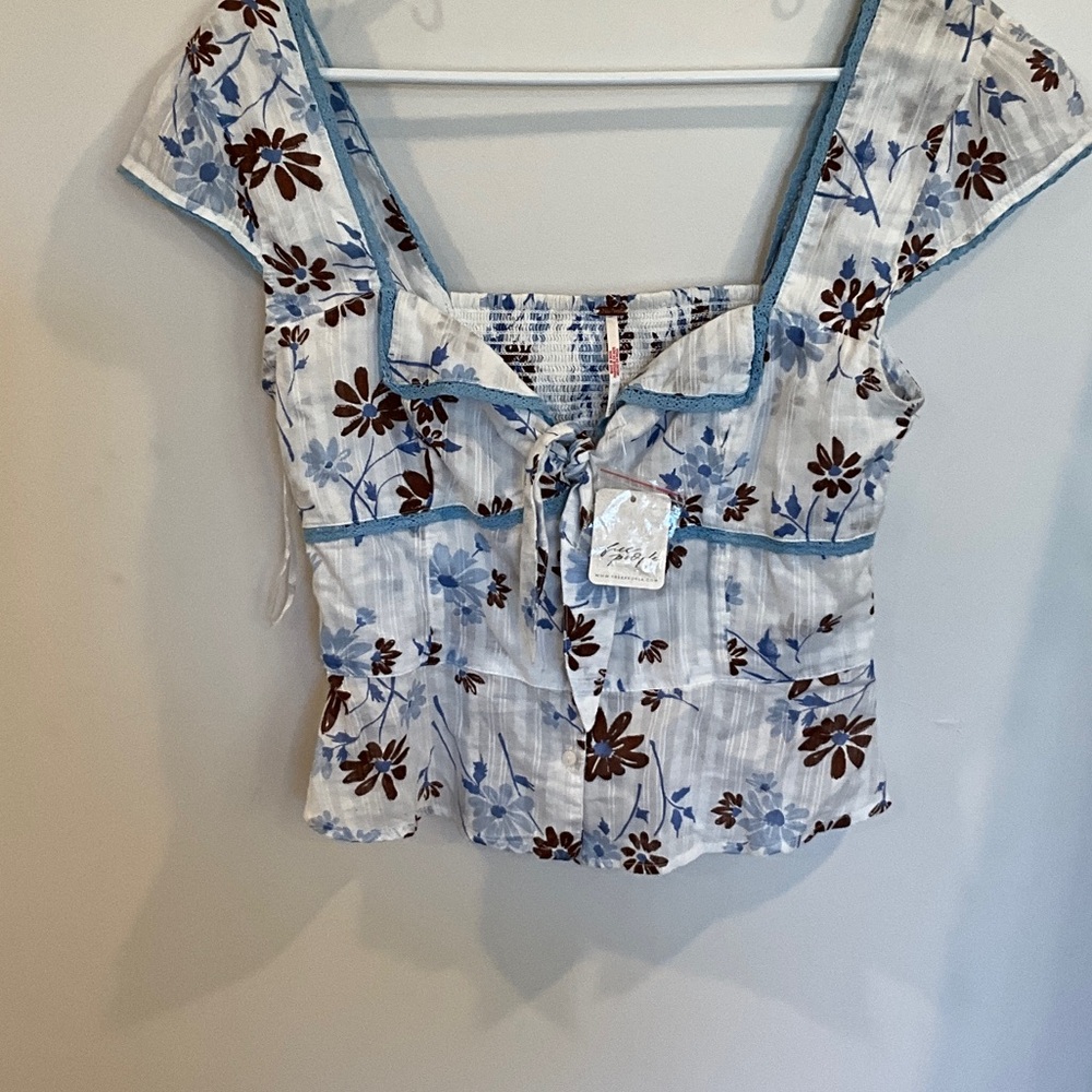 FP Movement by Free People Floral White and Blue Blouse - Picture 5 of 10